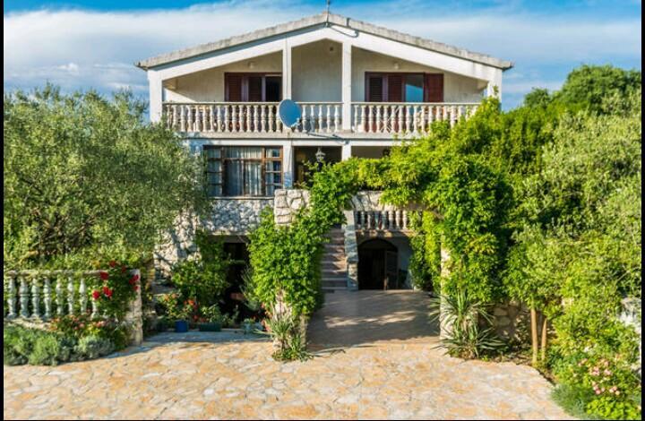 Apartments Marinka Biograd Na Moru Luaran gambar