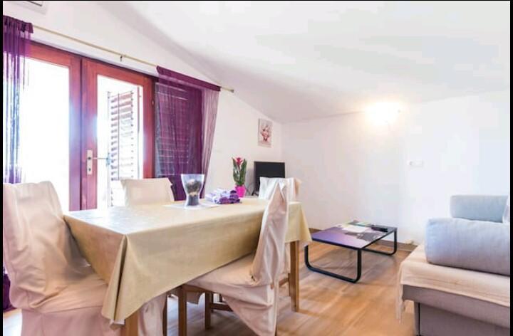 Apartments Marinka Biograd Na Moru Luaran gambar