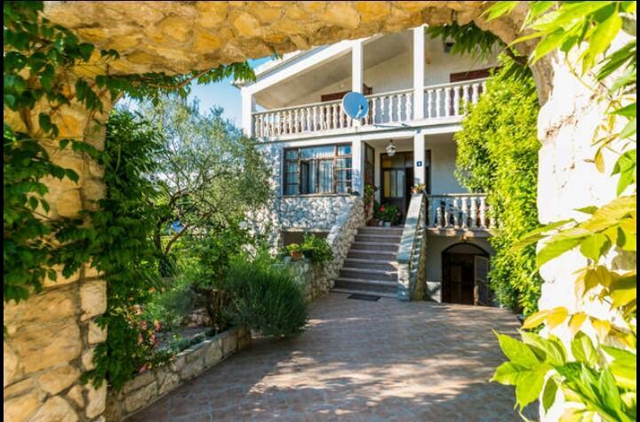 Apartments Marinka Biograd Na Moru Luaran gambar